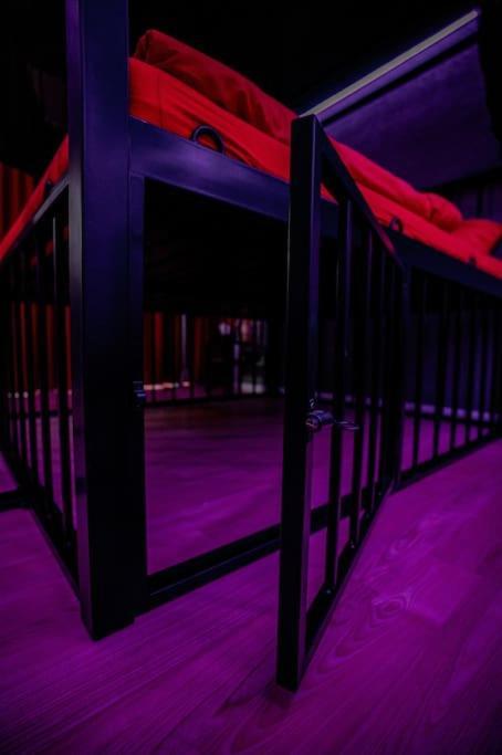 Bdsm Apartman V Bratislave -Adults Only Bratislava Eksteriør bilde