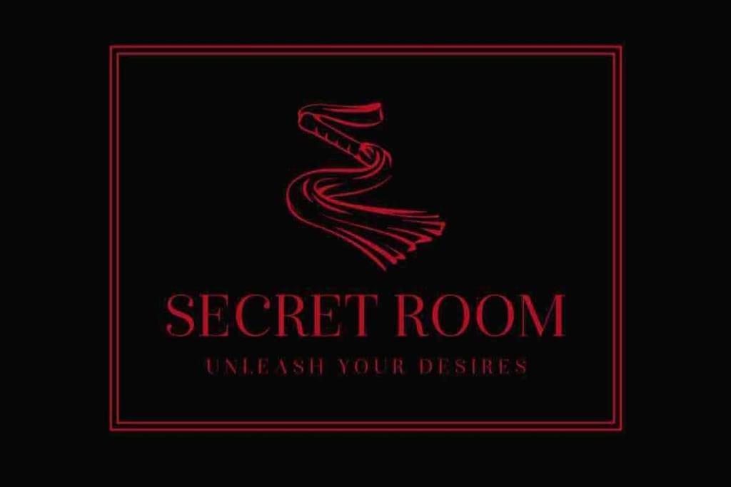 Bdsm Apartman V Bratislave -Adults Only Bratislava Eksteriør bilde